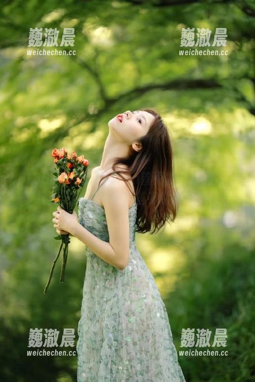 在166fun首页发布你的吃瓜经历，共同探讨那些有趣的故事！