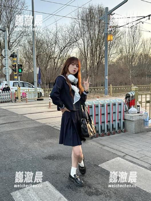 在“17c吃瓜”中，永不迷路，探索各种吃瓜趣闻与秘密！