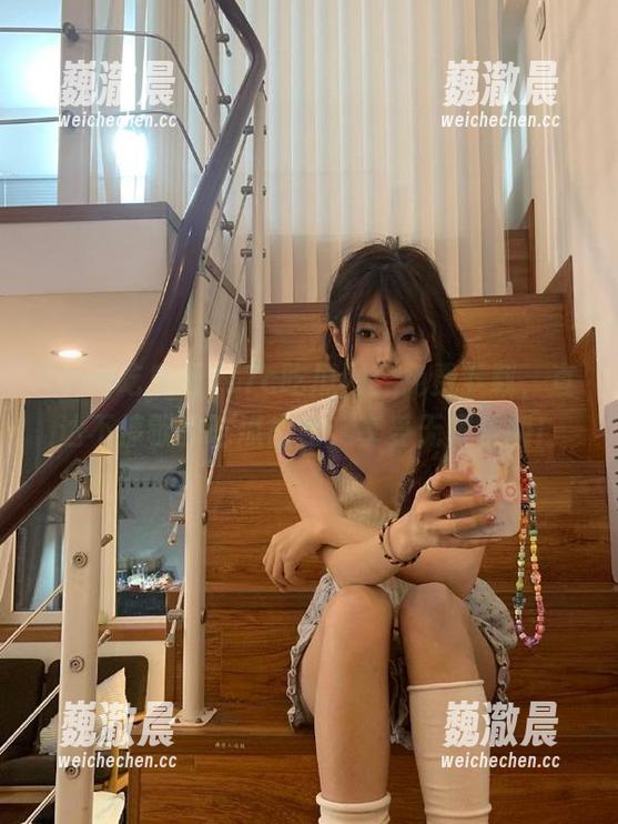 17c吃瓜网：免费下载，直达不停歇的吃瓜盛宴，享受无限乐趣！