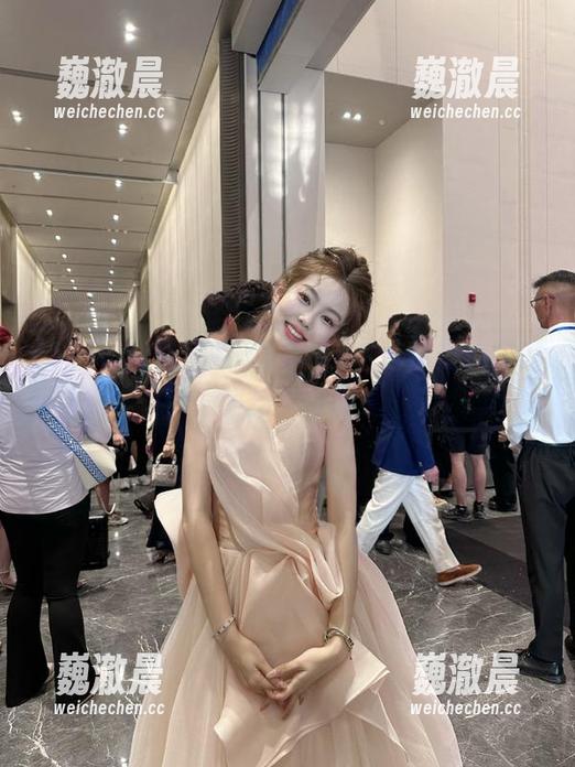 快来收藏51fun，吃瓜热点实时更新不停歇