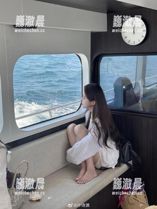 在51在线吃瓜上分享你的看法，助你在娱乐迷雾中永不迷路！
