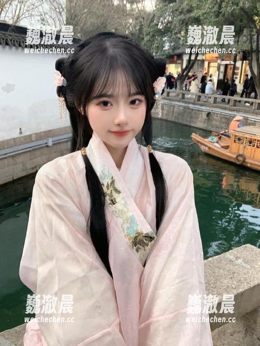 “91吃瓜在线”带你畅游最火线路，精彩八卦一网打尽，别错过哦！