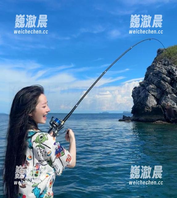 “91吃瓜网址”强势更新：全方位解锁娱乐圈热议话题！