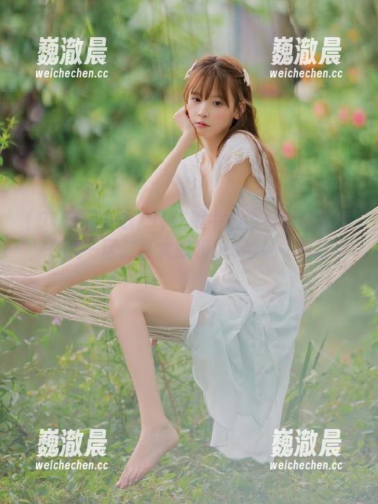 91吃瓜中心今日带你吃瓜，在线一区二区大瓜和ios地址一网打尽！