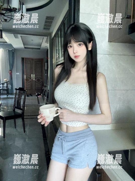 fuli18.lv苹果版上线，如何在网站中获取最新吃瓜资讯？