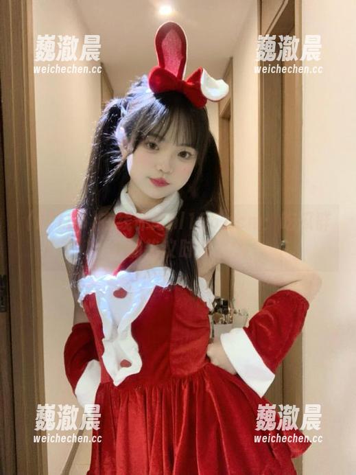 在线评论hl155.ccm：吃瓜群众的热议时刻集锦