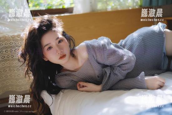 在线体验tttzzz.06的无限吃瓜乐趣，欢乐时刻不再错过