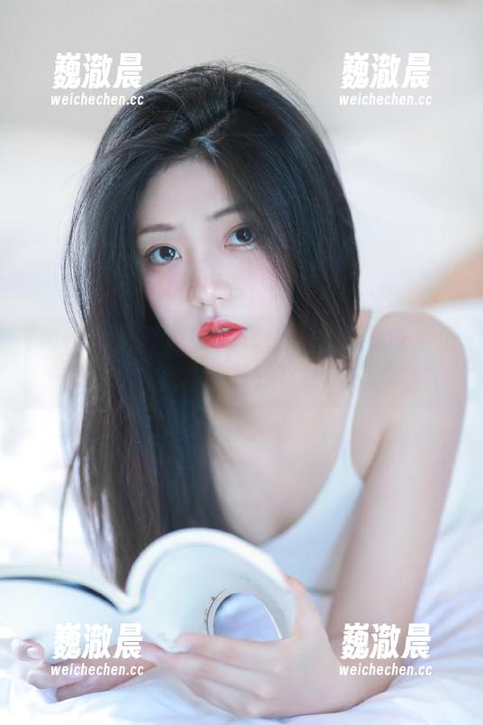 在www.黑料上畅享吃瓜乐趣，安卓地址轻松获取！