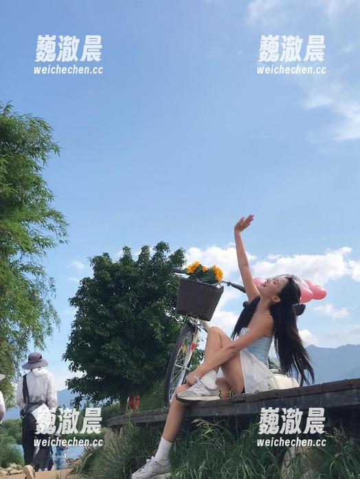 九一吃瓜App在线更新，第一时间获取明星动态！