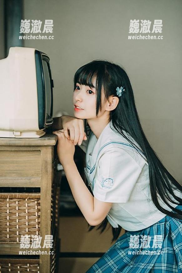 观看“五一吃瓜网今日吃瓜”为你带来最新的趣闻和热点故事！