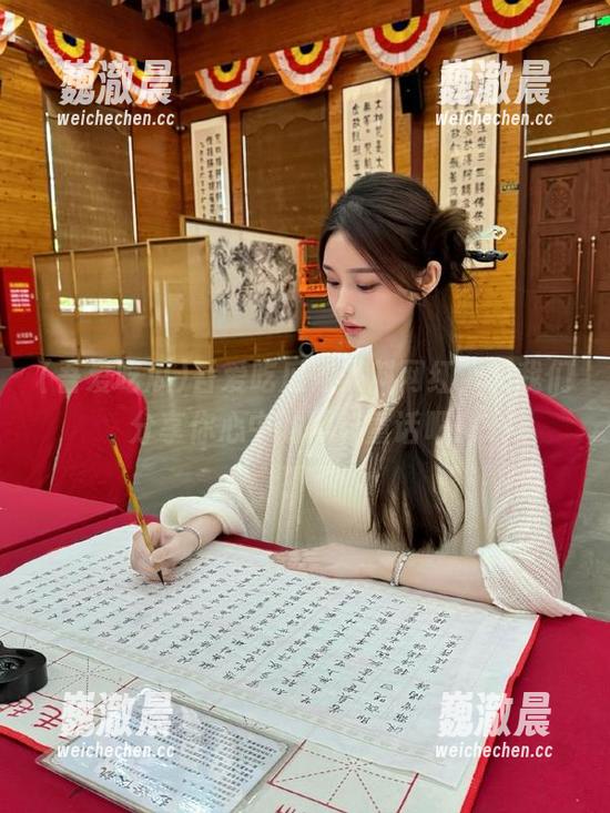 吾爱吃瓜网黑料网红，和我们分享你心中的黑料童话吧！