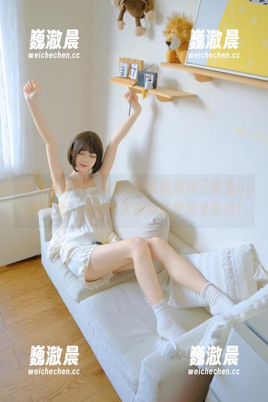 好莱坞黑料正能量app网页版，让你每天都有新视频来吃瓜！