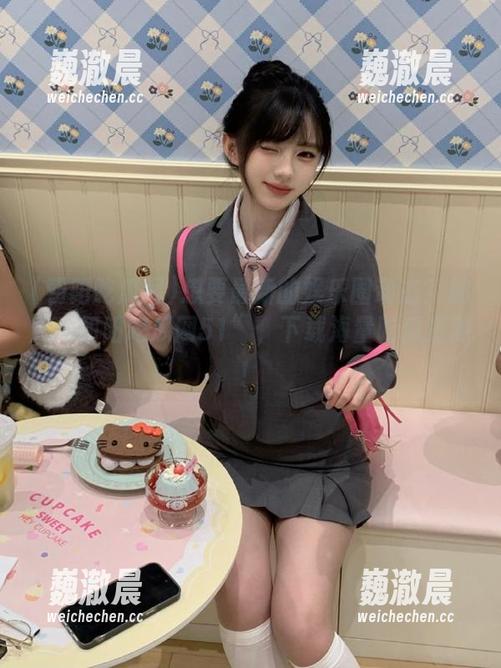 想要最新的娱乐圈动态？加入“朝阳吃瓜网51”，下载海量吃瓜资源！