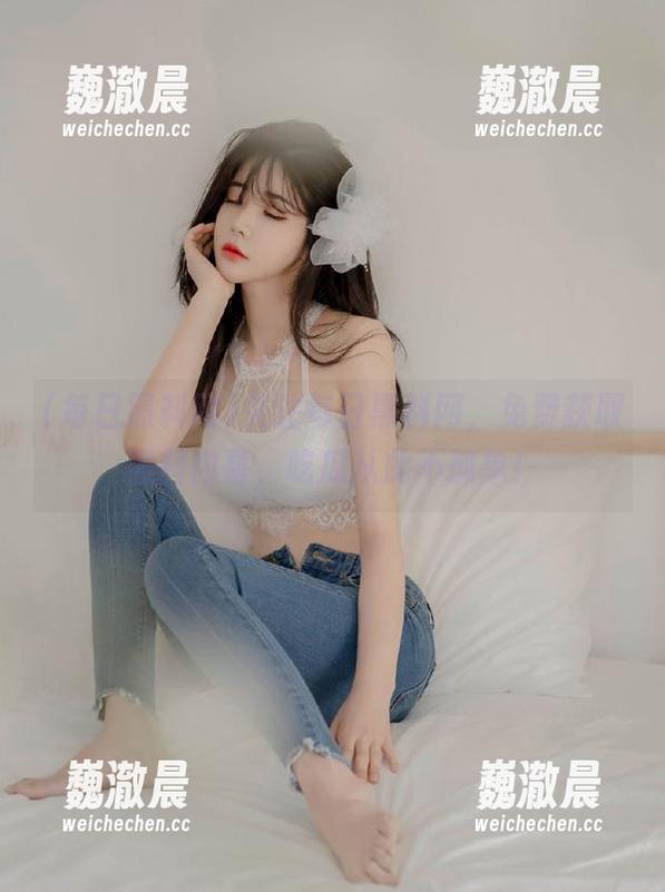 关注每日黑料网，免费获取黑料内幕，吃瓜从此不孤单！