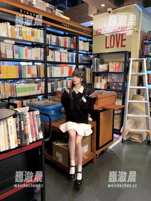 黑料不打烊tttzzz最新版，带你走出迷雾，永不迷路于八卦世界