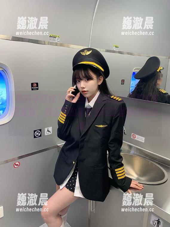 快来热门吃瓜黑料不打烊官网观看，娱乐圈的秘密都在这里等你揭秘哦！