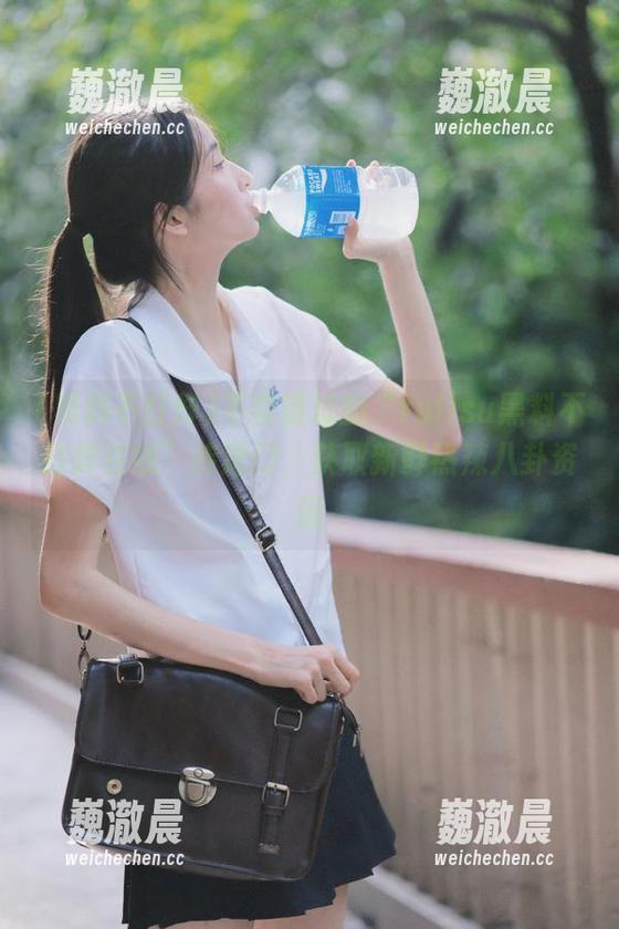 不容错过的“fulisu黑料不打烊在线”传送门，获取新鲜热辣八卦资讯