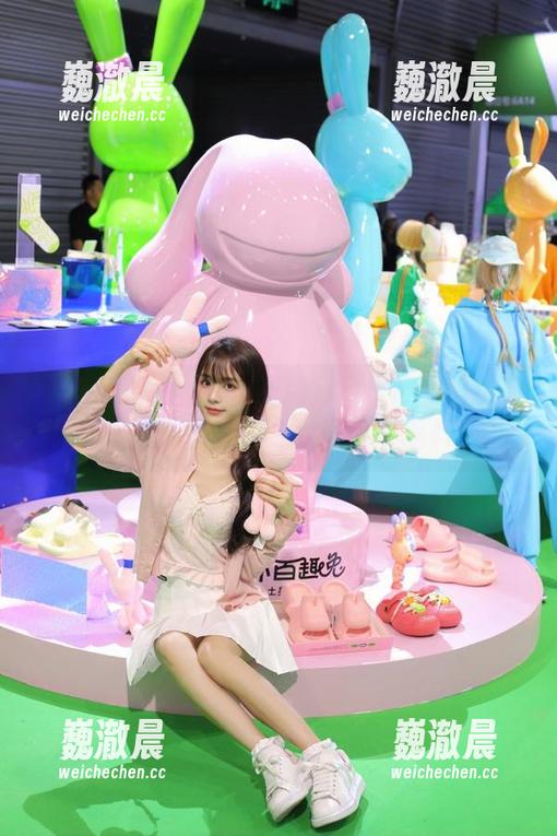如何利用万篇长征黑料正能量网站的收藏功能，获取最热黑料资讯
