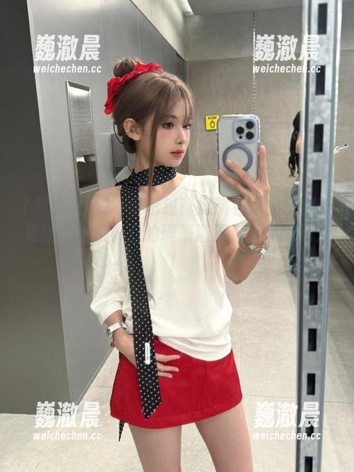不容错过！黑料社区官网全新更新，吃瓜群众的理想选择，让你嗨翻天！