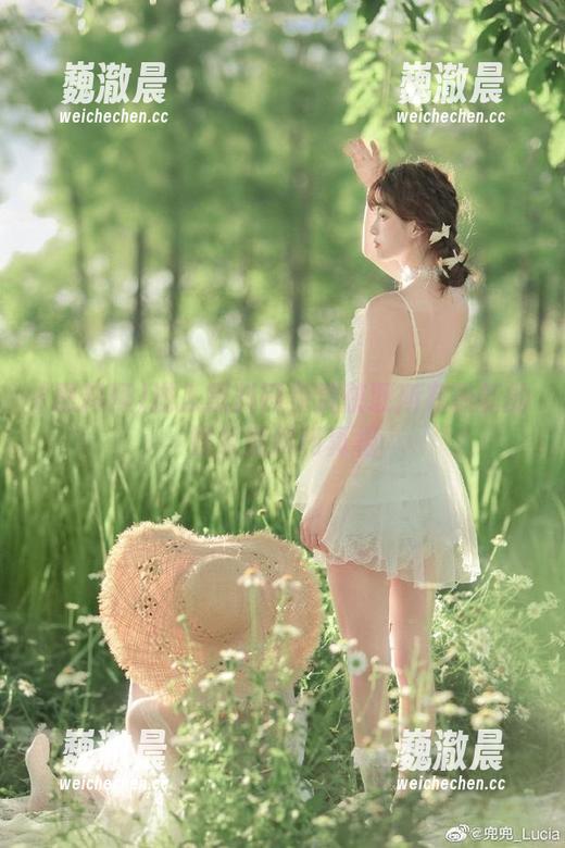 进入黑料网免费获取所有最新的娱乐黑料和真相