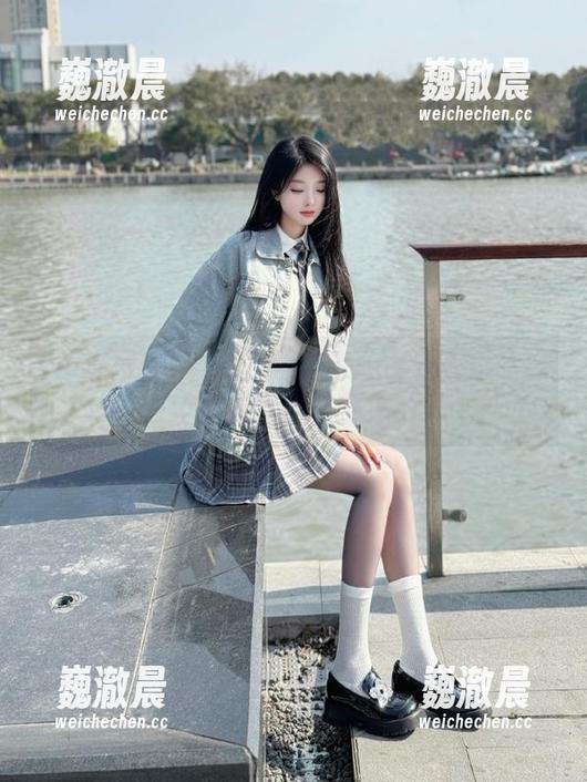如何在苹果版的黑料网址上快速获取最新娱乐圈黑料？