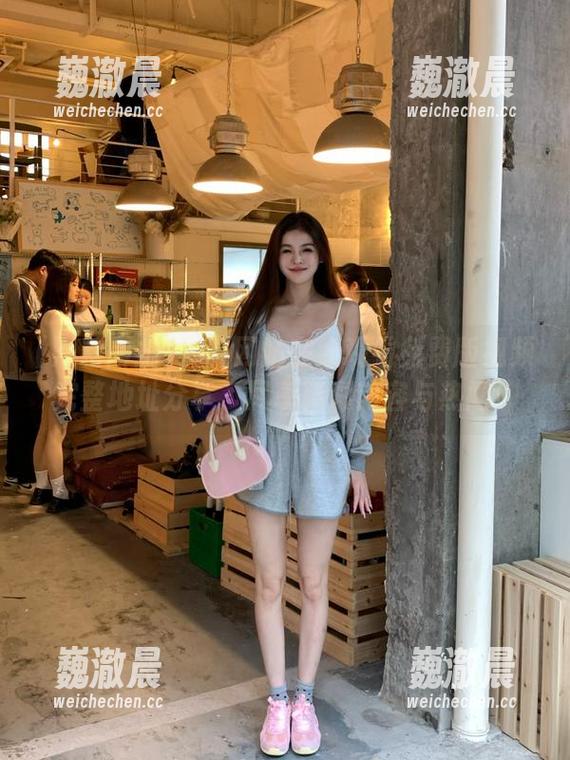 黑料网站在线观看免费版视频完整地址分享，尽享精彩内容与热闻！